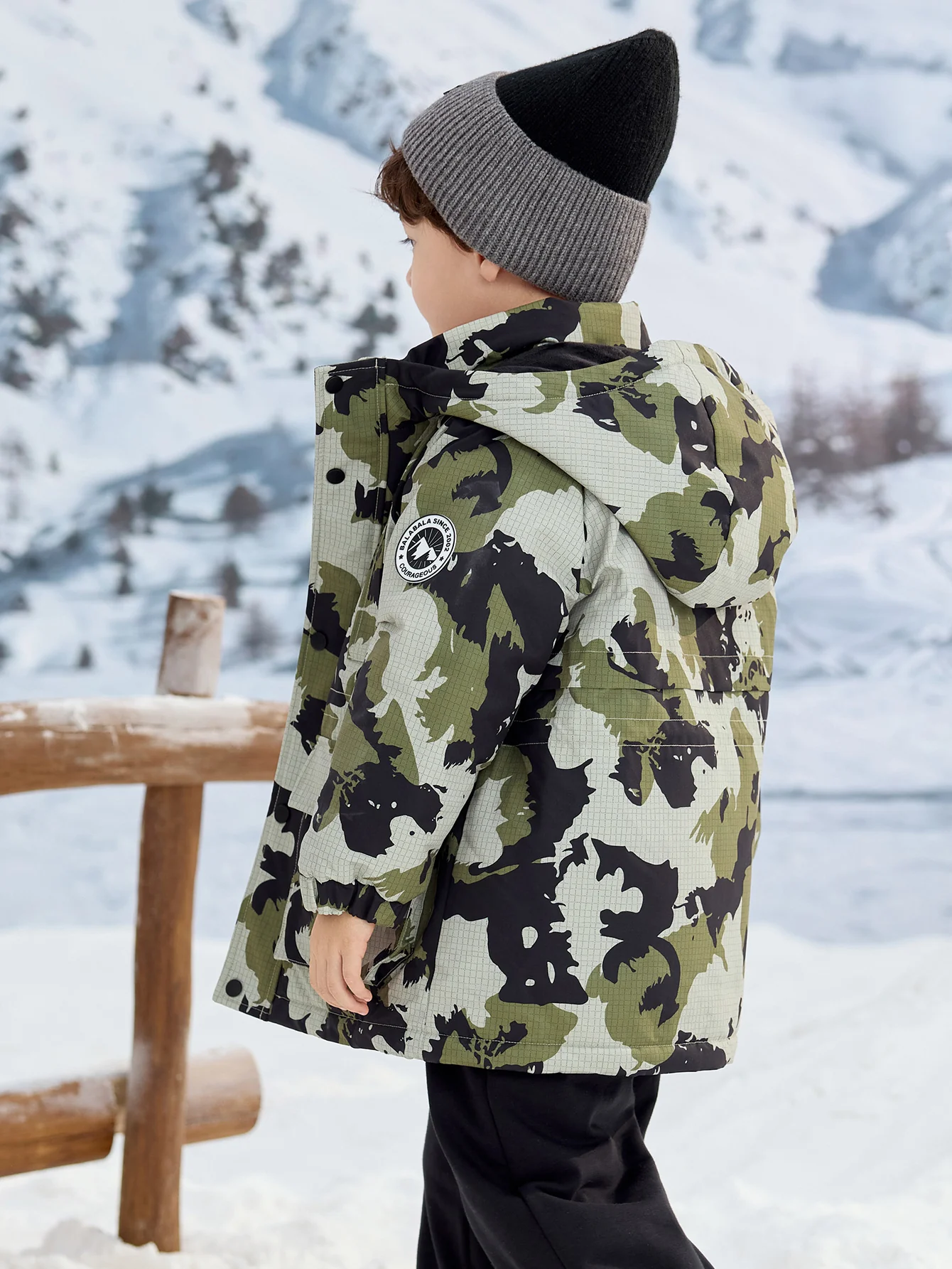 Unisex Toddler And Kid Silhouette Graphic Print Down Jacket - Image 3